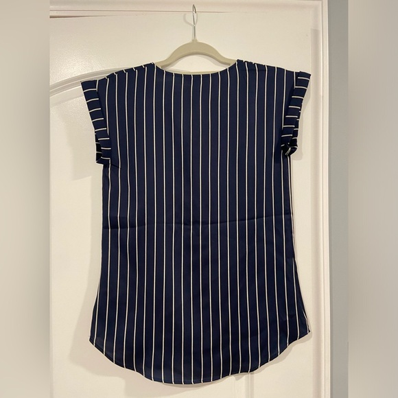 Women’s Express Striped Satin Top with Zipper size XS - Picture 2 of 3